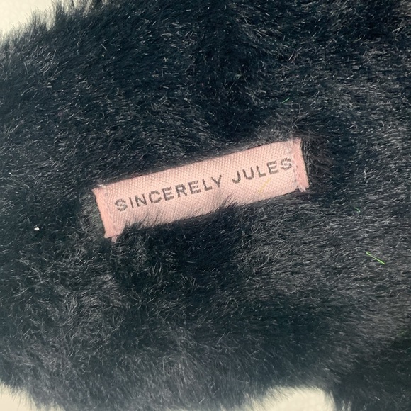 Sincerely Jules Black Fuzzy Pearl Slippers cross Open Toe Cushioned Medium NWT 8 - Picture 3 of 11